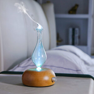 Oscar waterless essential oil nebuliser diffuser with pine wood base and glass top