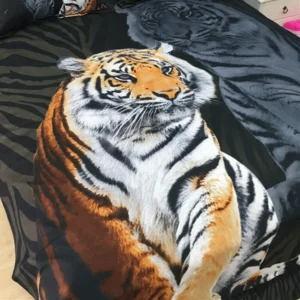 Sorrento Paisley Quilt Cover Set | Soft Touch Polyester – Sumo Deals Tiger Sorrento Paisley Quilt / Doona / Duvet Cover Set Product Image